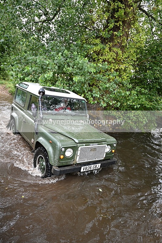 WJ7_9040 - 4X4s