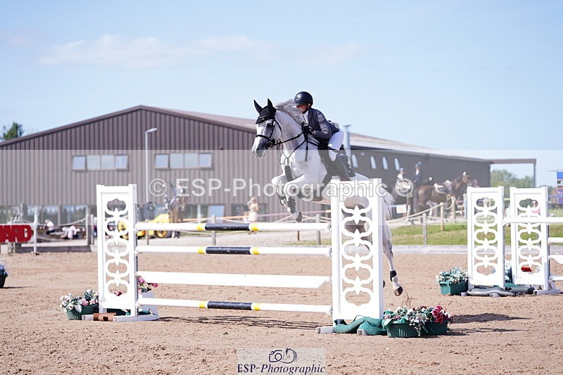 240803A-155104-09037 - Cls 32 National 1.30m Open