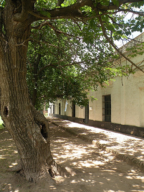  - Interior Exterior