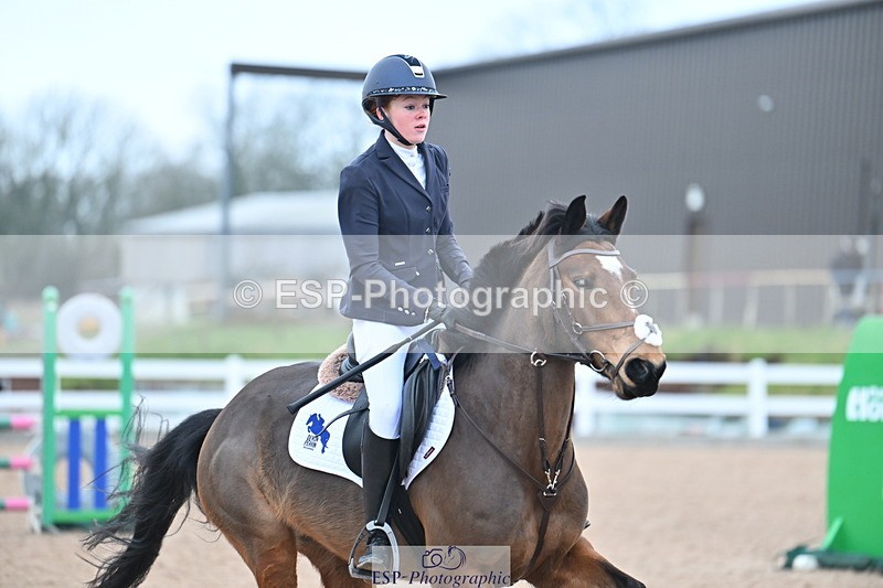 240128A-120855-00787 - Cls 4 Pony Newcomers and 1m Open