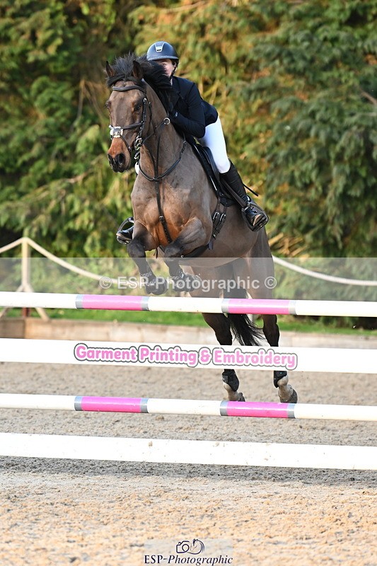 250322A-173024-03777 - Cls 14 Snr Fox & 1.20m Open