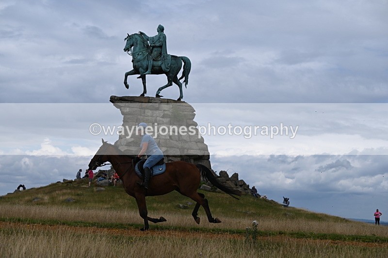 DSC_7639 - Time at Statue 13:16 to 13:52