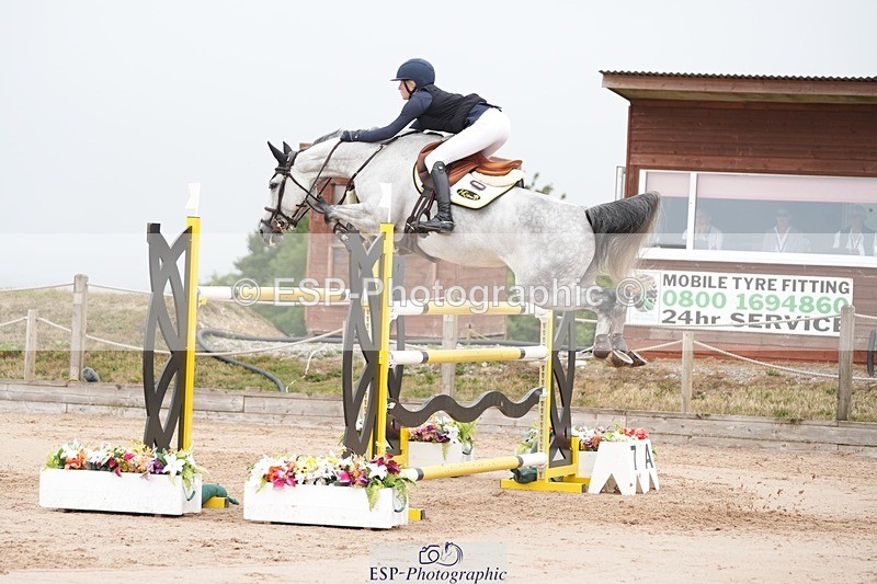 250718-110237-09882 - Cls 2, 3 Star Small Tour Break til End