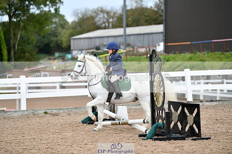 241013B-092549-00187 - Cls 1 Clear Round