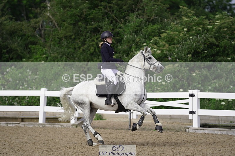 230624A-093400-00751 - Cls 21 British Novice & 80cm Open