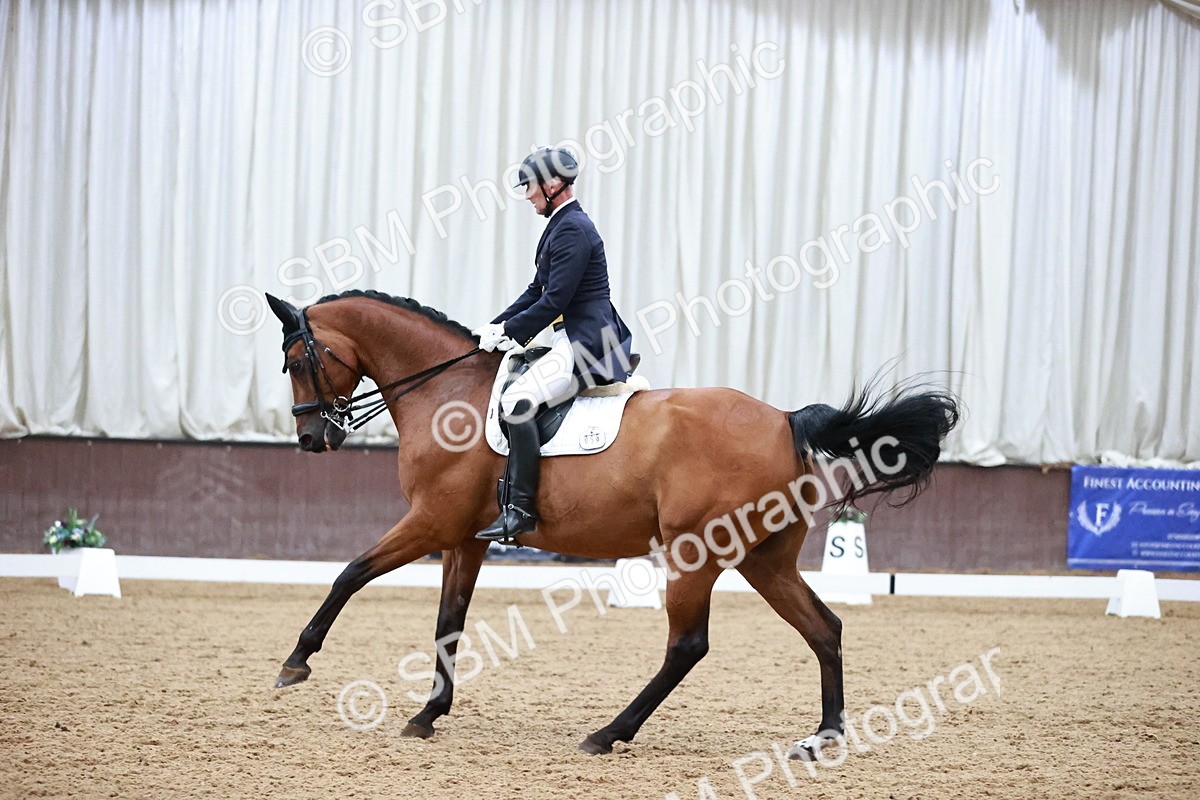 SBM_016733 - Class 5 - FEI INT II - 17.24-18.20