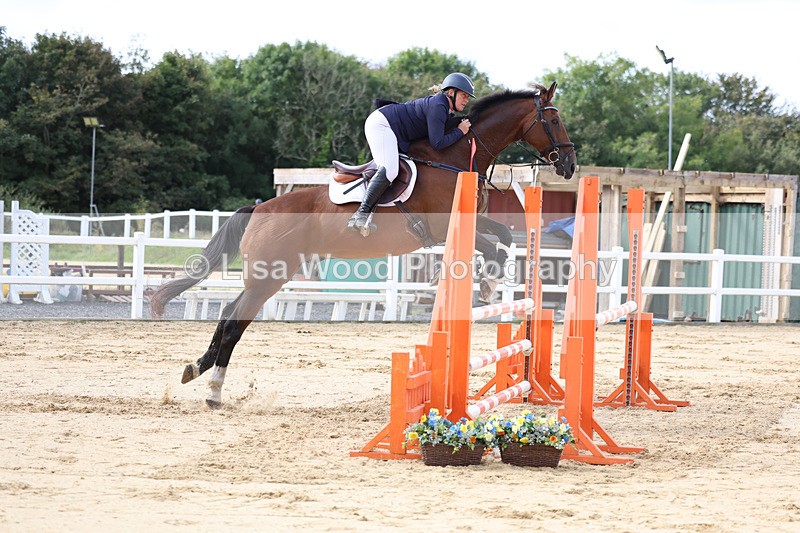 3E7A2135 - Class 4: Senior British Novice/90cm open