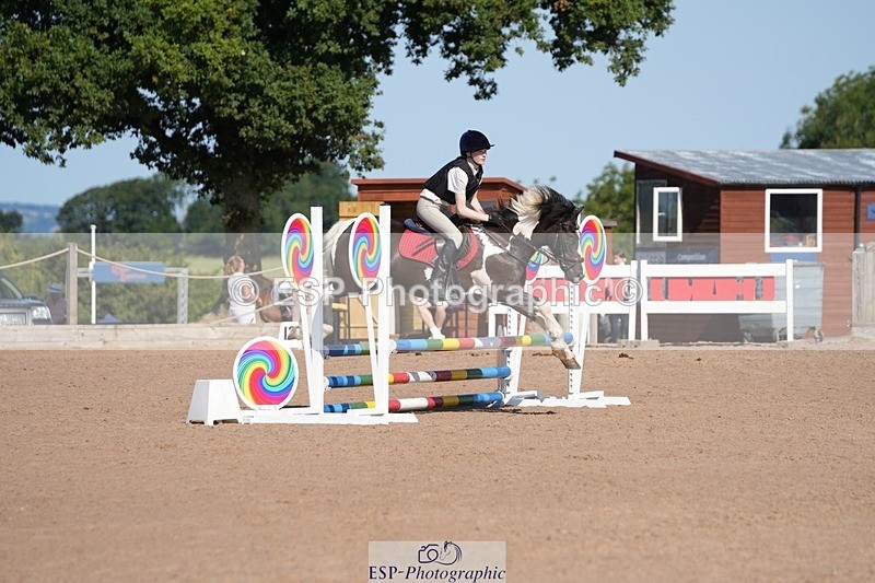 250712-092641-01115 - Cls 1 Pony Intro 70cm