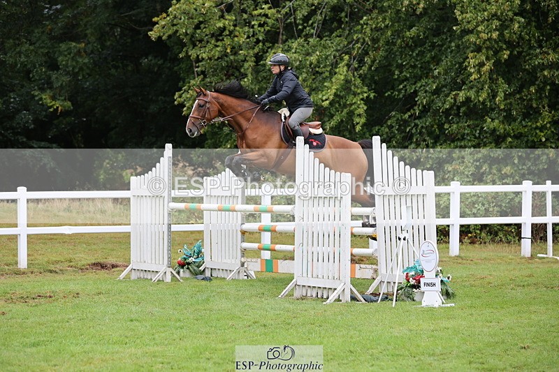 250830A-143438-07039 - Cls 16 Snr Newcomers and 1.10m Open