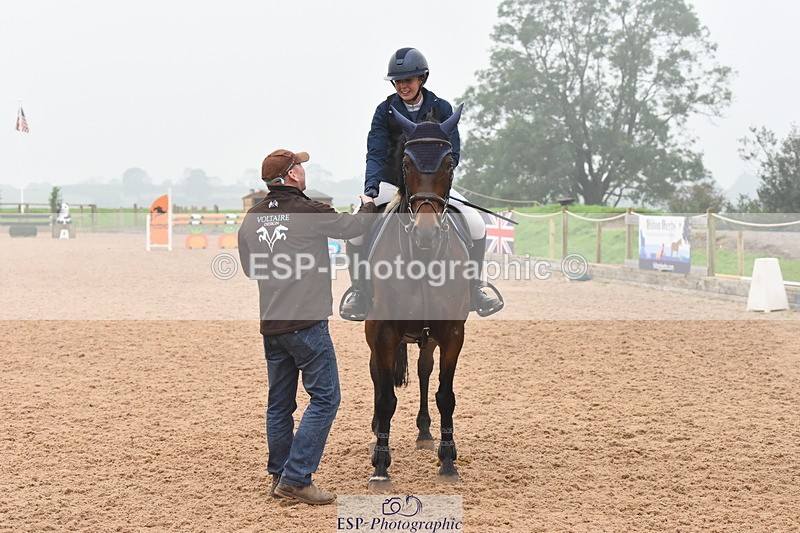 230916A-171234-05786 - Cls 19 Snr 1.10m Derby