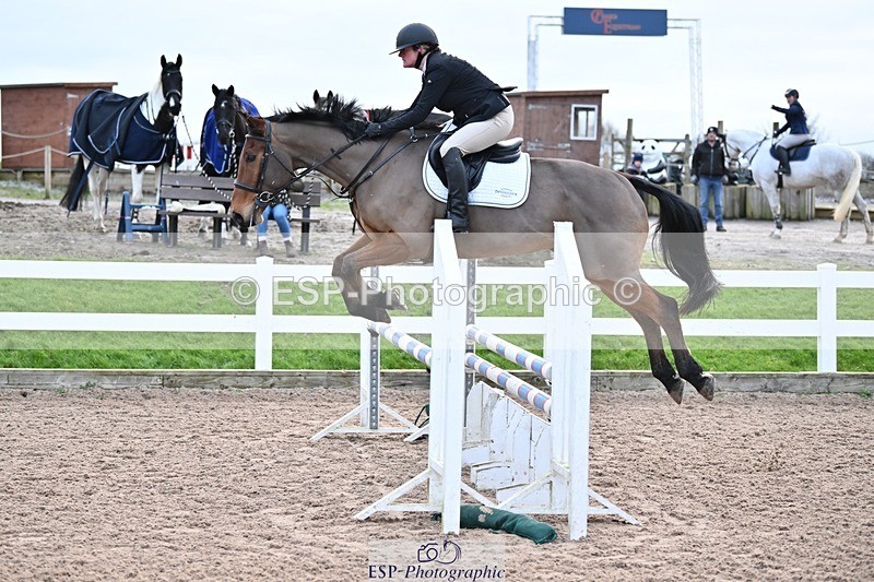 250112-092102-00652 - Cls 15 British Novice and 90cm Open