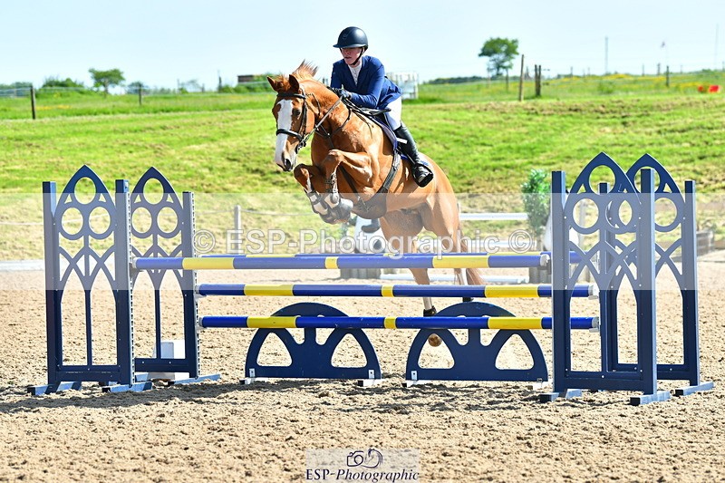 230527A-094859-03060 - Cls 13 Snr 1.05m + 1.10m Open