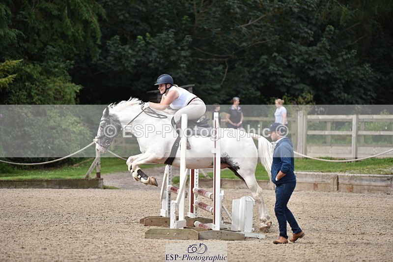 240802-100844-00717 - 70cm Round 1