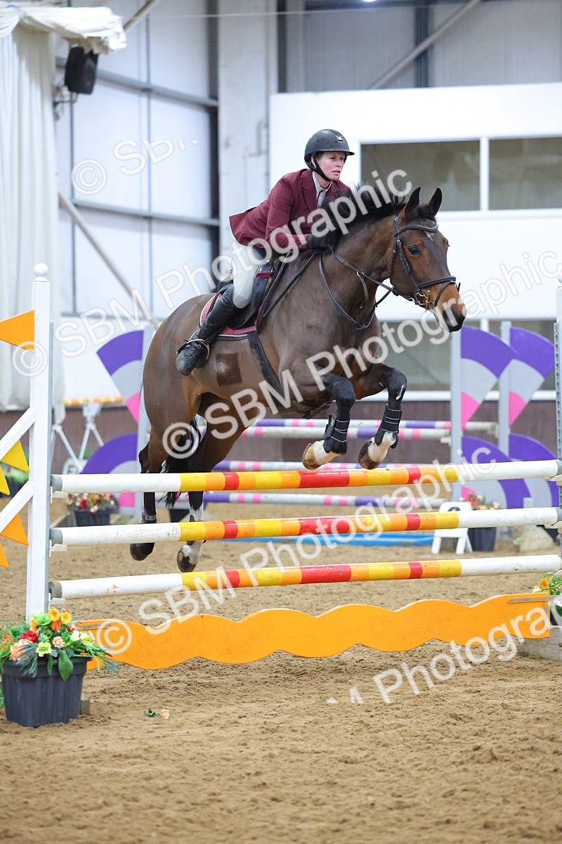 1I0A4887 - Class 9 - Senior Newcomers/ 1.10m Open