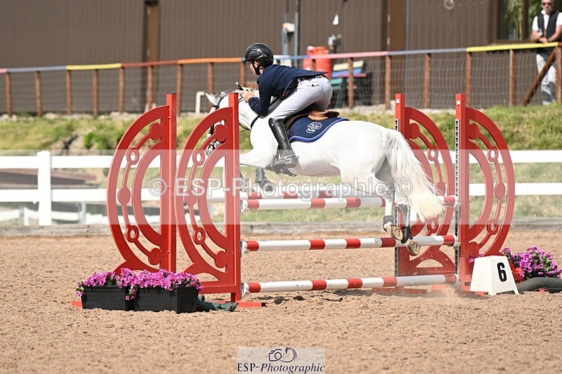 250504-154149-03782 - Cls 25 Winter-Summer