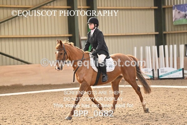 BPP_0682 - 18 / 19 - M BAKER