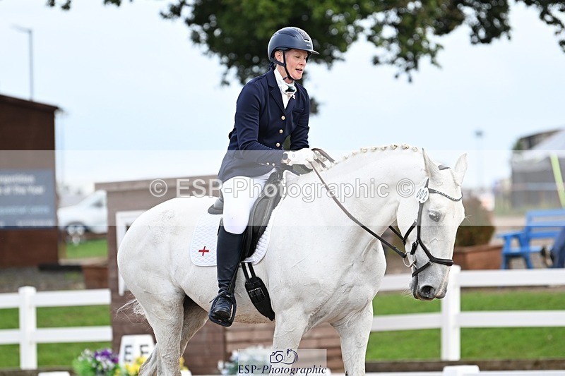 250907-131713-10050 - 071-Emma.ChapmanRoyal.Achiever