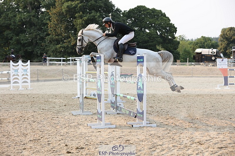 250816A-181939-03353 - Cls 11 Snr Foxhunter