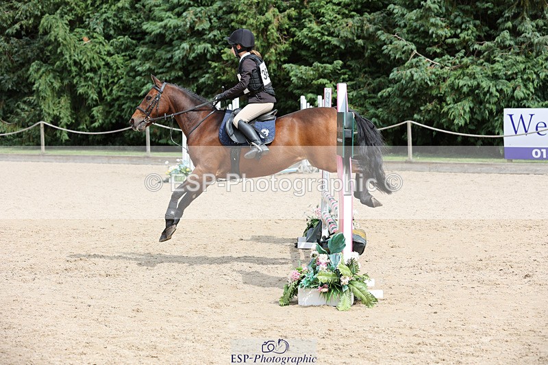 240823X-135306-18064 - 70cm R1 13.45 to 15.30