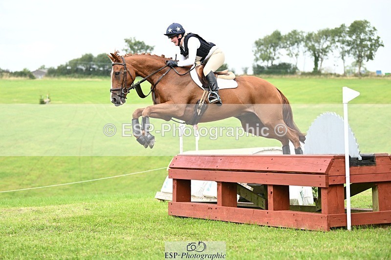 240831A-130811-02804 - 067-Emma.Tamblyn-COOL.JET.II