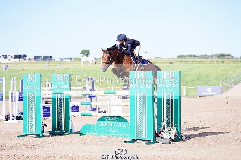 240803A-171556-09498 - Cls 33 National 1.40m Open