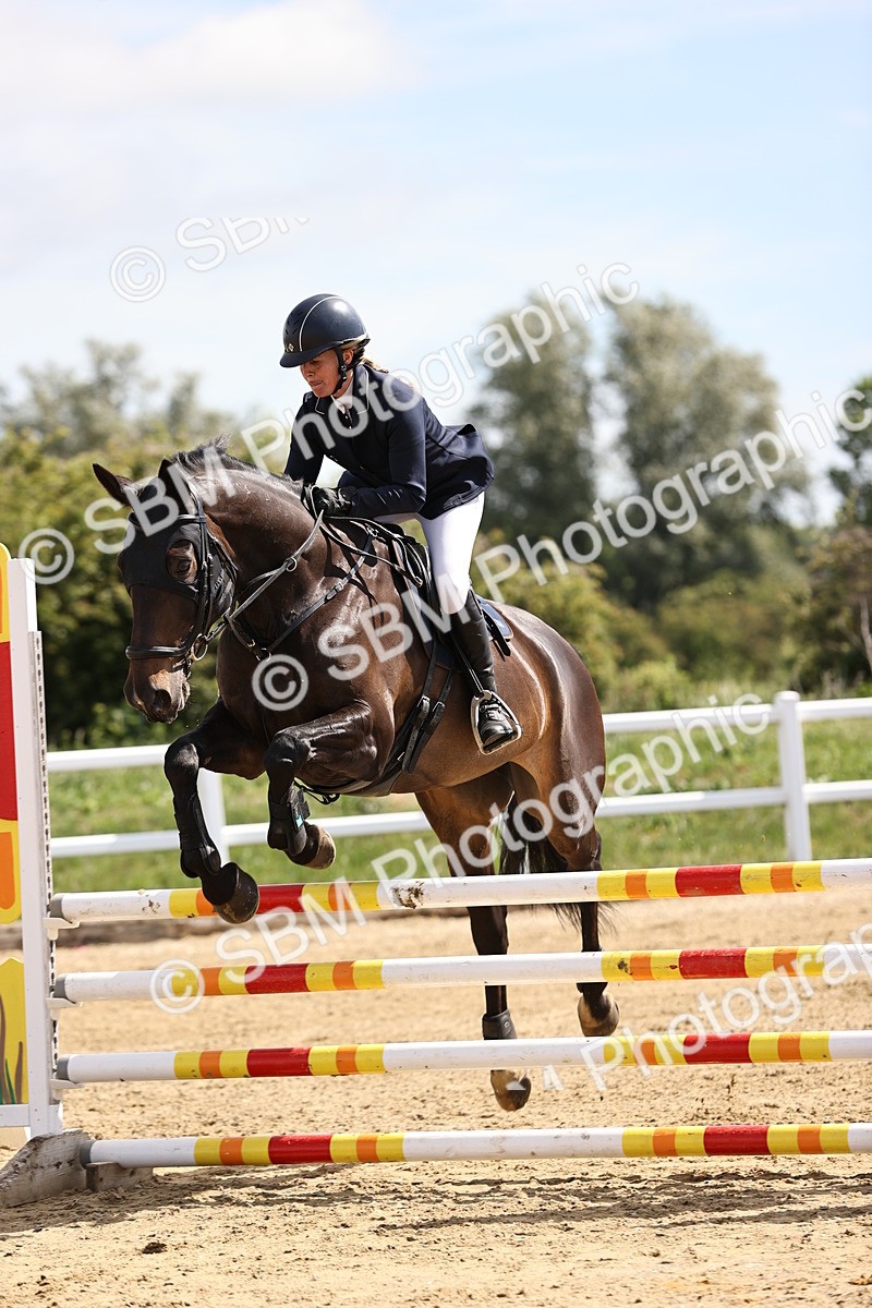 SBM_002002 - Class 9 - Senior British Novice - 90cm