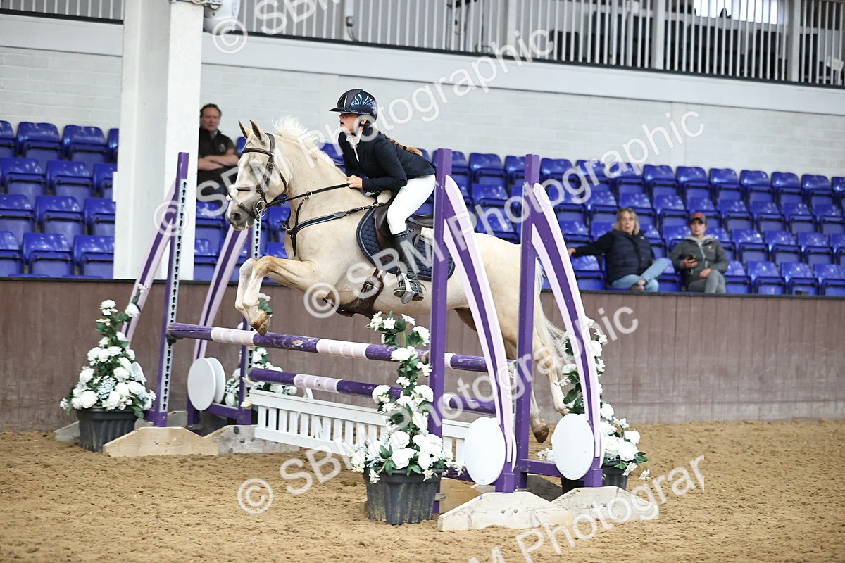 SBM_003504 - Class 11 - Springboard 128cm 138cm Restricted 85cm 95cm