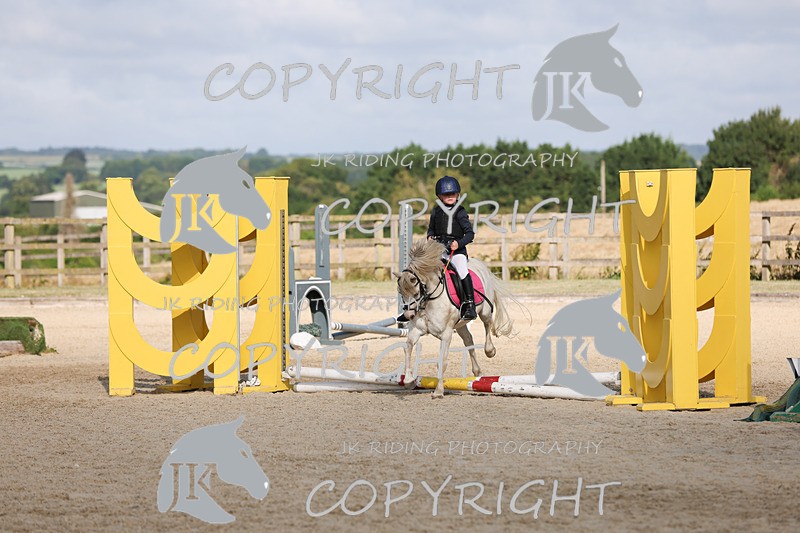 2R6A0607 - CLASS 1 CROSS POLES