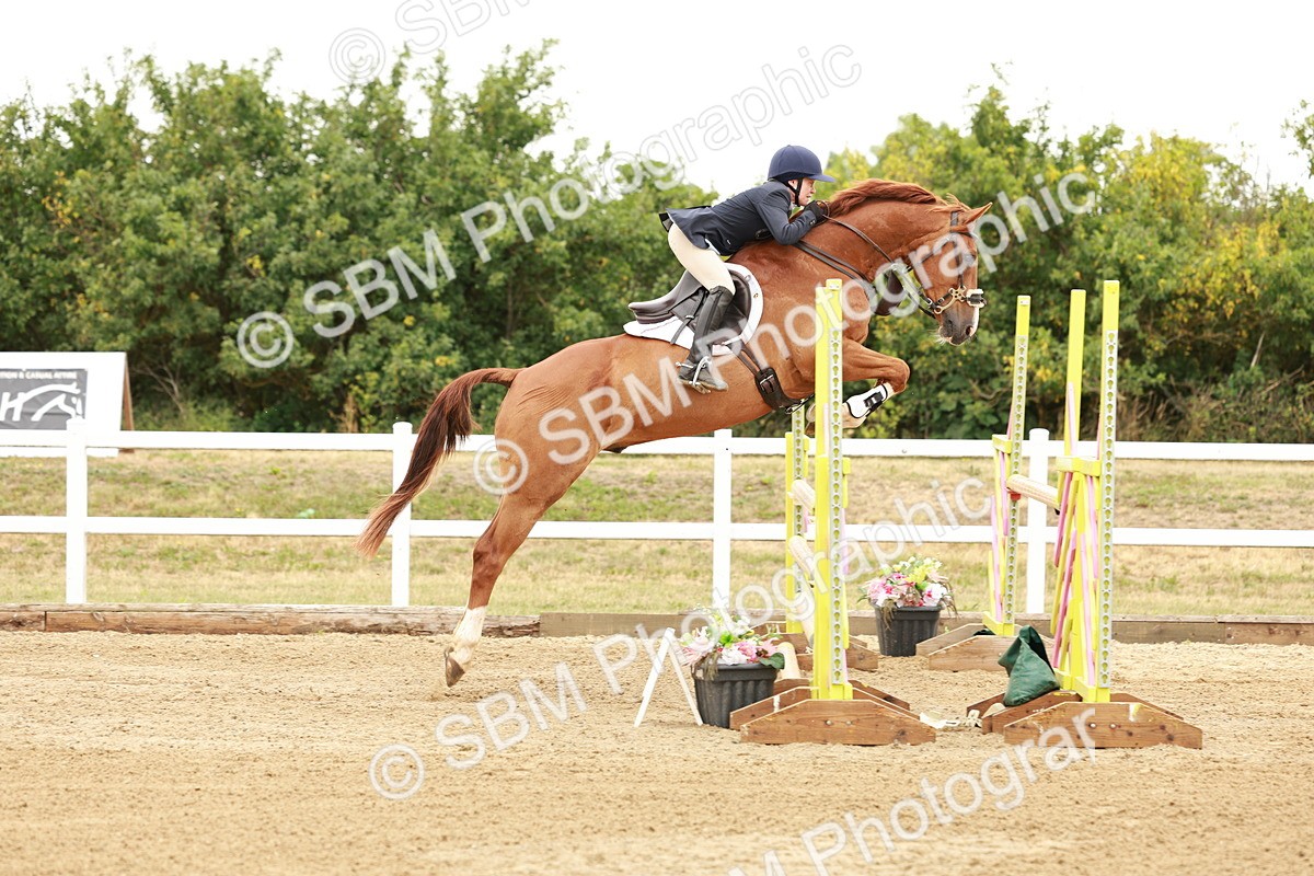 SBM_016561 - Class 20 - Senior Newcomers - 1.10m