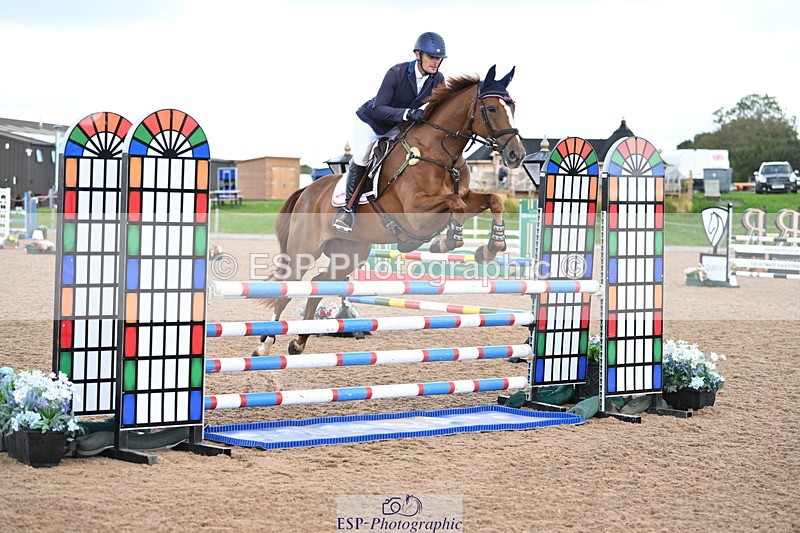 240912A-105250-00428 - Cls 2 Snr Newcomers