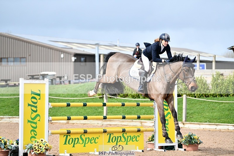 260313-131106-01731 - Cls 3 + 4 Snr Foxhunter and 1.20m Open