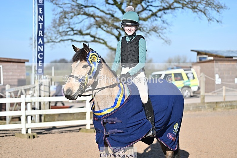 250301-100611-00152 - 70cm