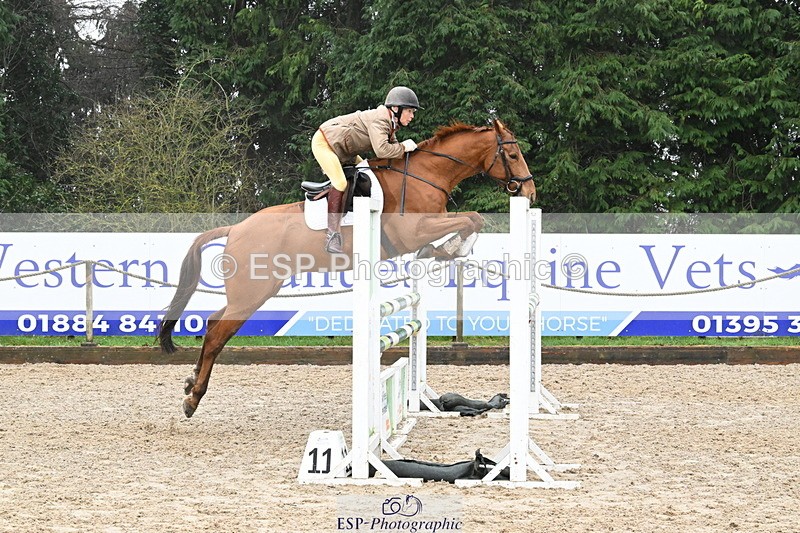 250215A-130658-00861 - Cls 4 Newcomers and 1.10m Open