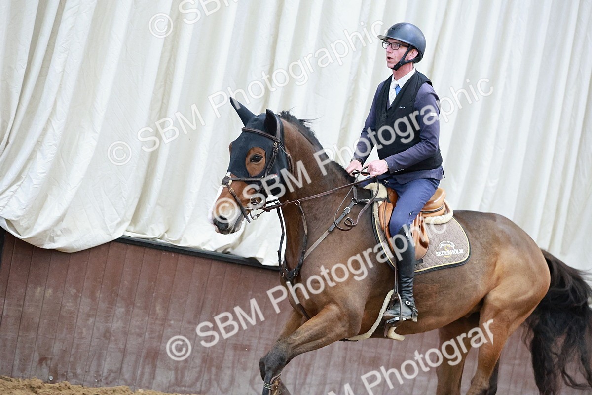 SBM_004035 - Class 11 - Senior Newcomers - 1.10m