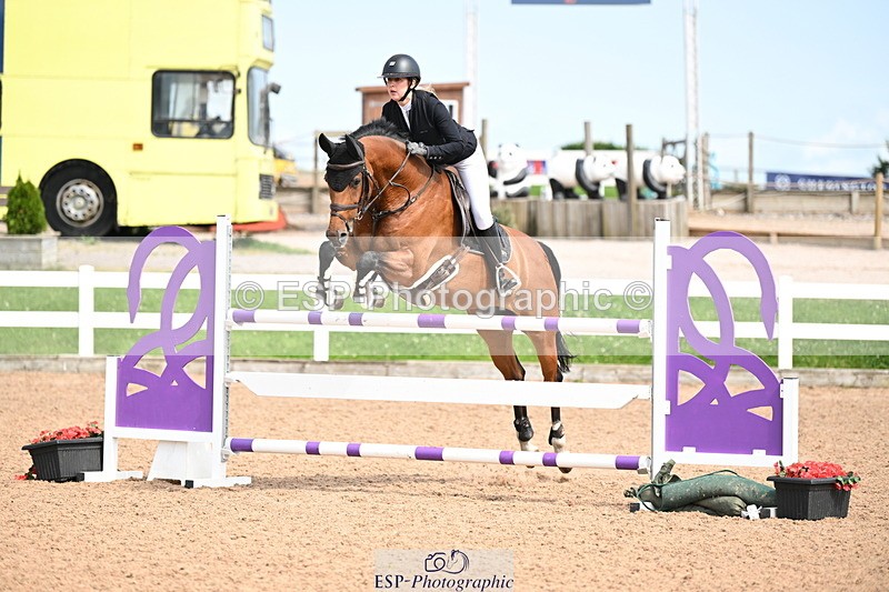 240802A-153119-04964 - Cls 27 Snr 1.15m Open