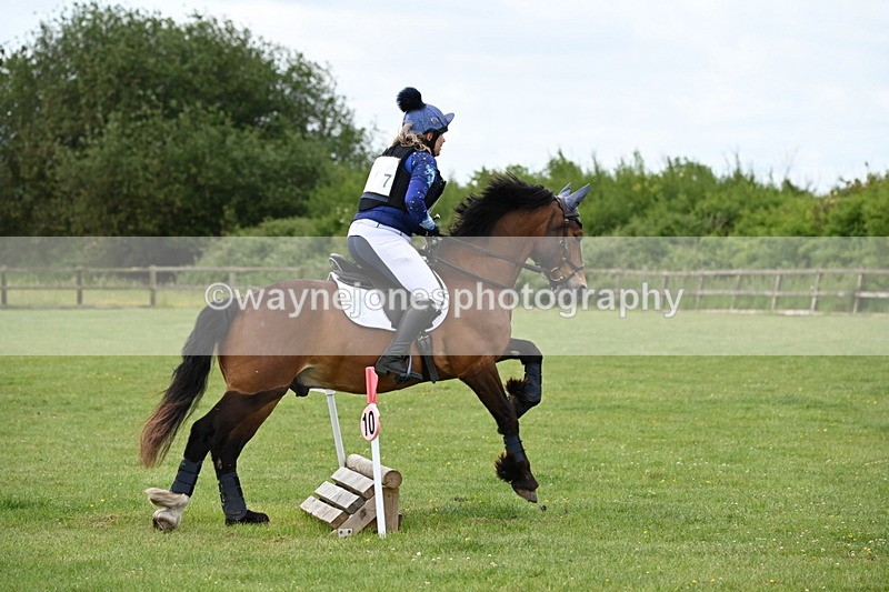 WJ6_2390 - Class 2 40cm