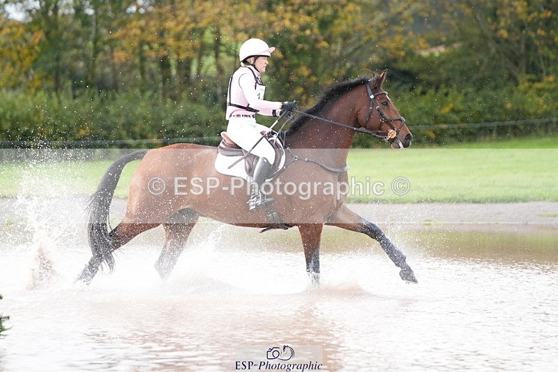 251024A-133024-11137 - B-149-Kate.Rowe