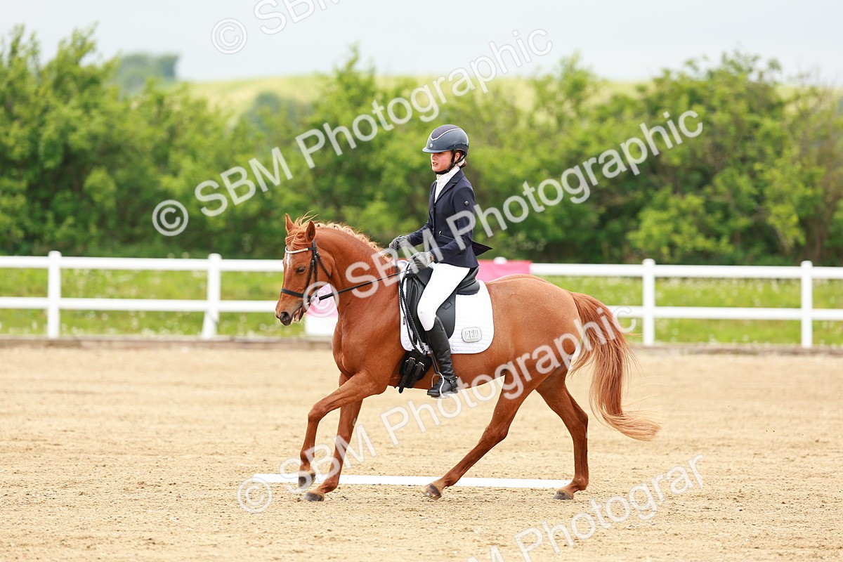SBM_005223 - Class 16 - Novice 6