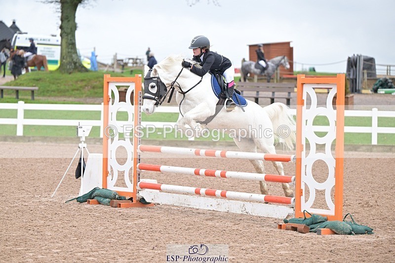 251116-113828-01264 - Cls 5 Pony Discovery and 90cm Open