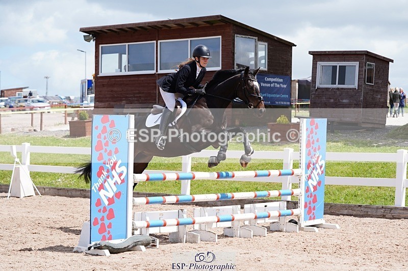 250525-123108-09429 - Cls 33 A&B Snr Disc & 1.00m Open