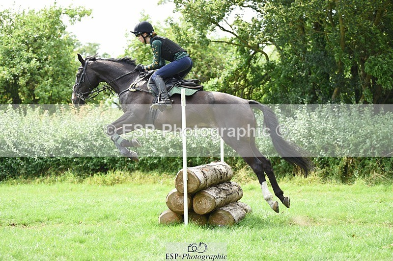 230817-135356-02095 - Kay's 1st Group - XC