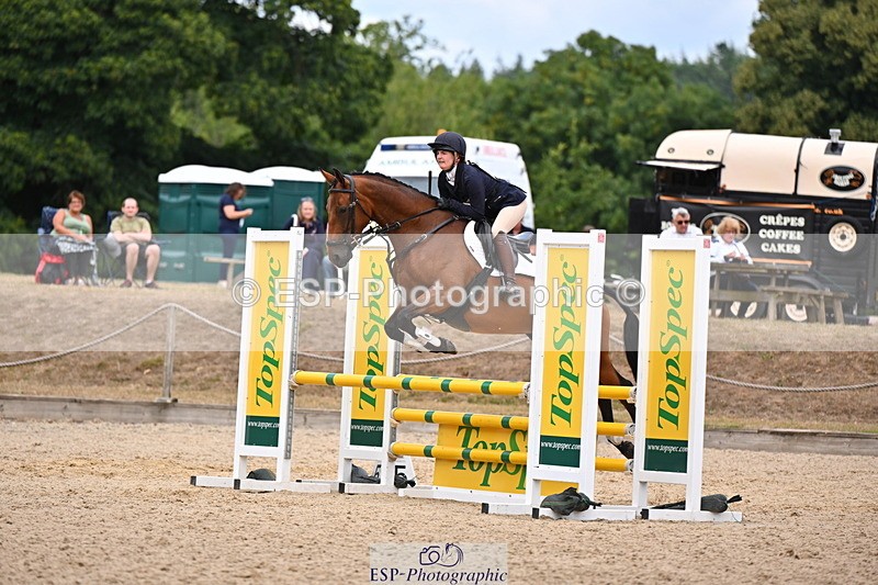 250802A-122401-02988 - B-086-Jordanne.Hobbs-FLASH.DIVA