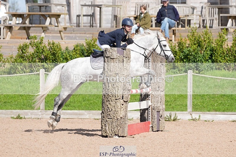 250921-114326-02536 - Cls 6 Pony Newcomers and 1m