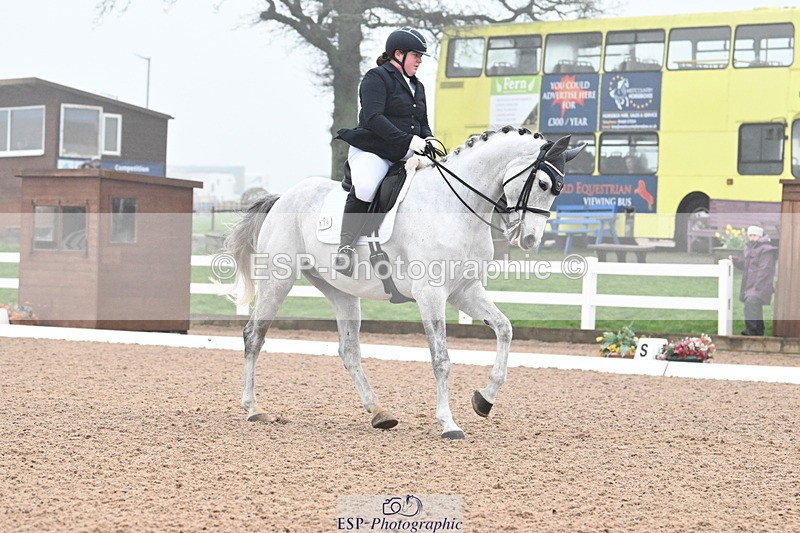 240217A-120748-02528 - 179-Sophie.Gregory-Lady.Lucydale