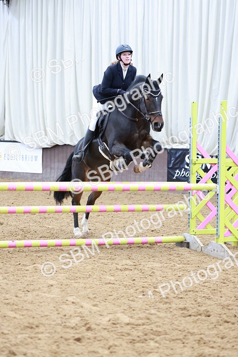 SBM_000303 - Class 2 - Senior British Novice 90cm