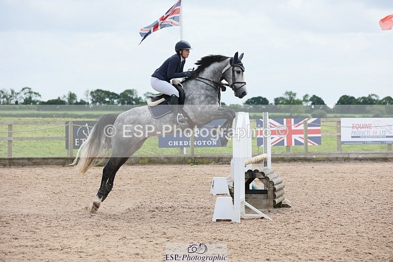 250525-151118-08787 - Cls 31 Snr 90cm Derby