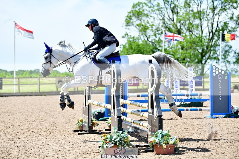 240525A-121010-05695 - Cls 20 85cm National Am Qualifier