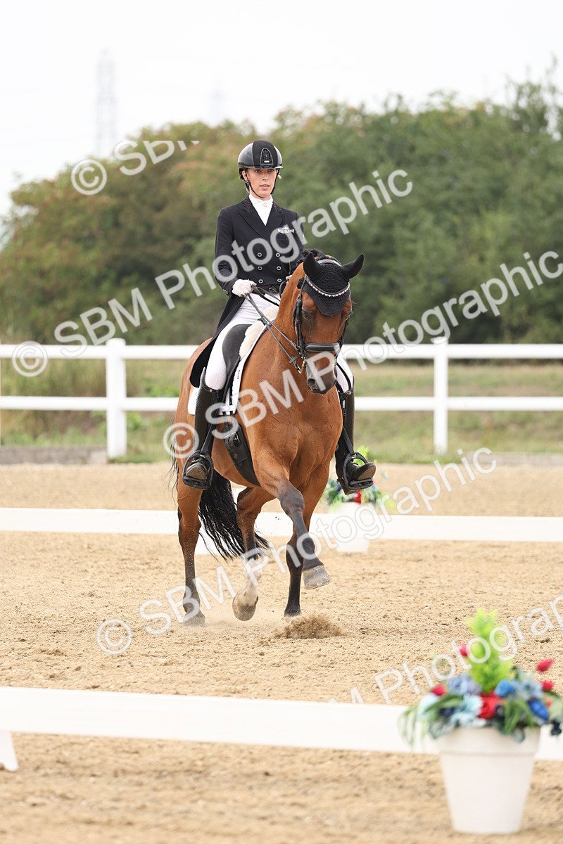 SBM_008049 - Class 10 - FEI INT I - 16.10-16.50