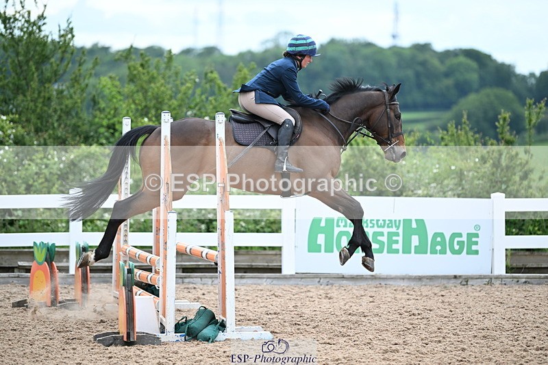 240611A-165654-00361 - 70cm