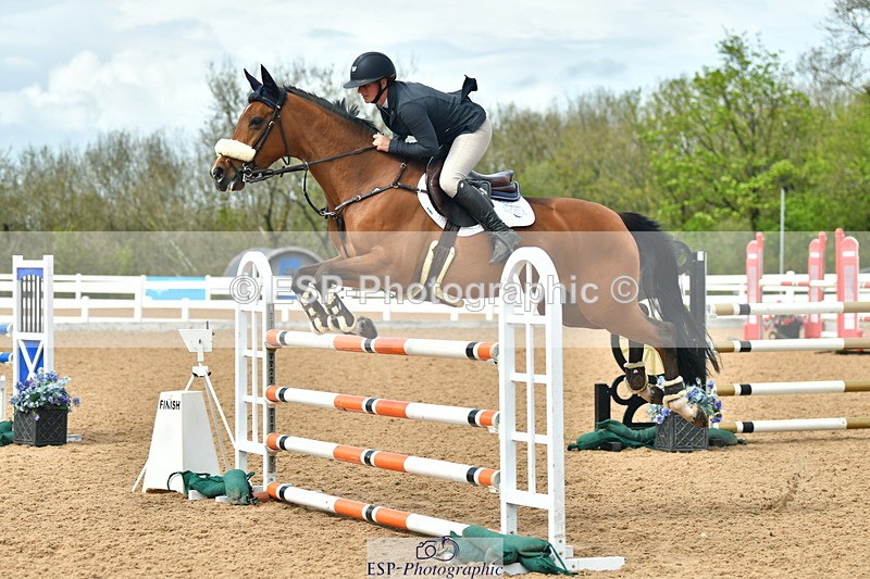 230505A-152129-05125 - Cls 18 1.10m Amateur Quali & Open